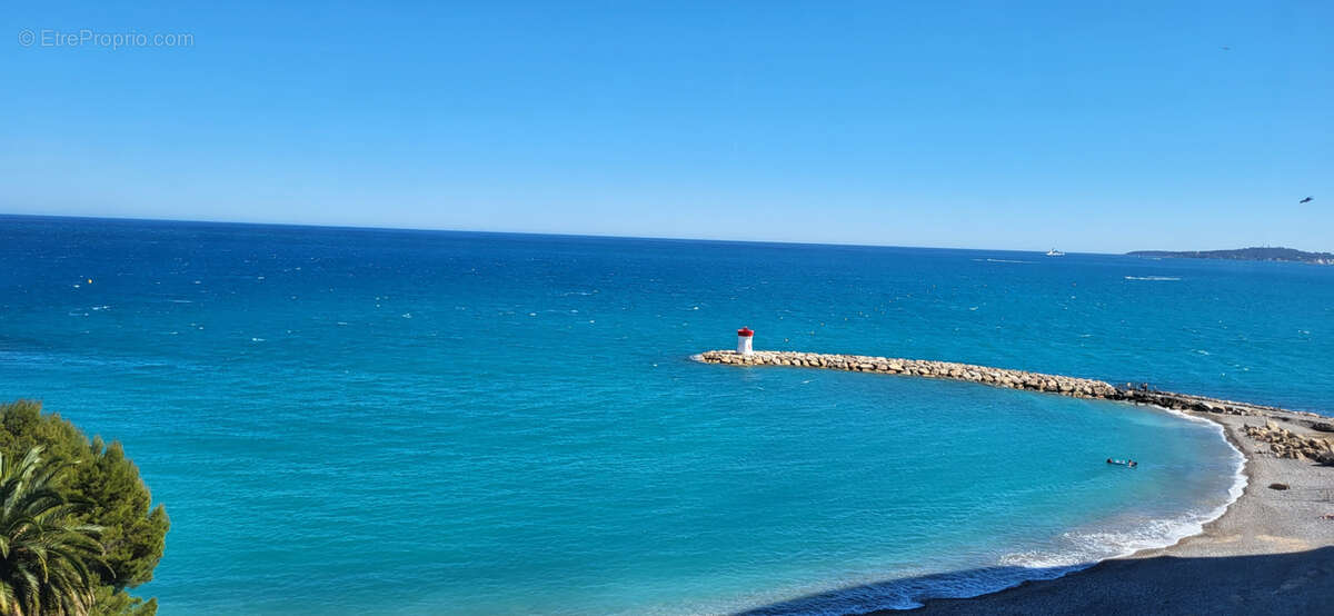 Appartement à VILLENEUVE-LOUBET