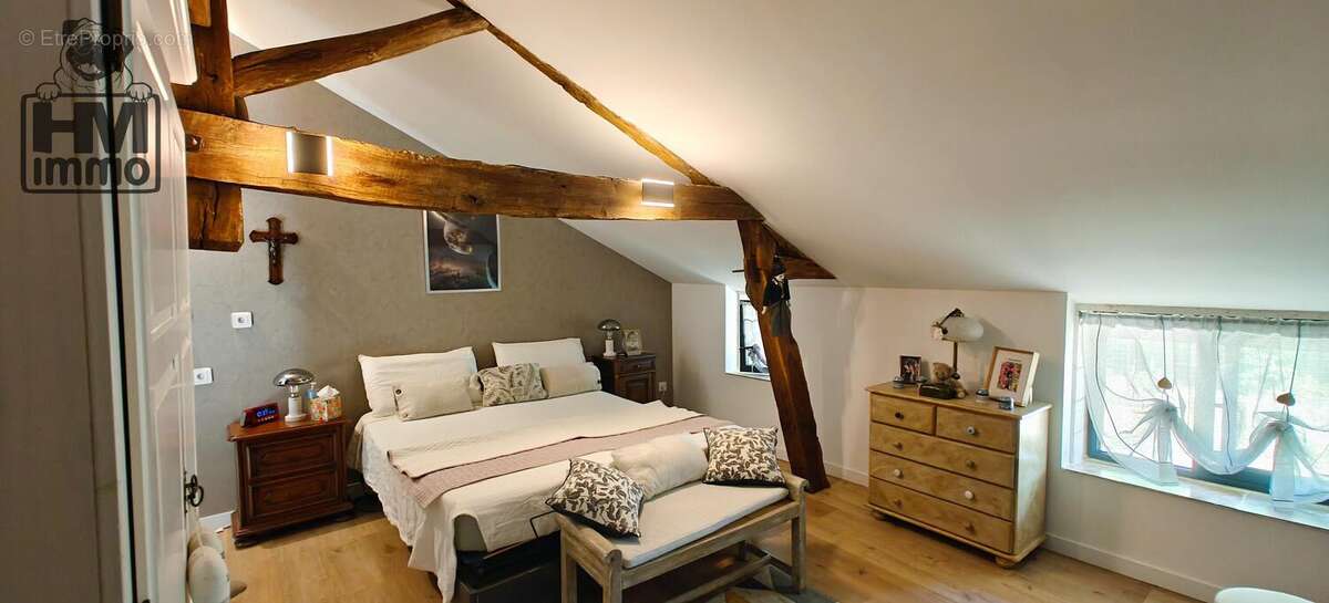 Maison 276 m² à Brantome  - photo 5