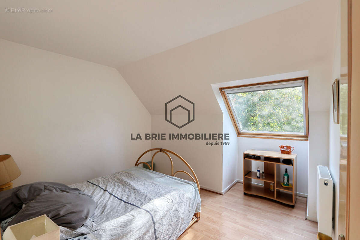 Maison à VILLECRESNES