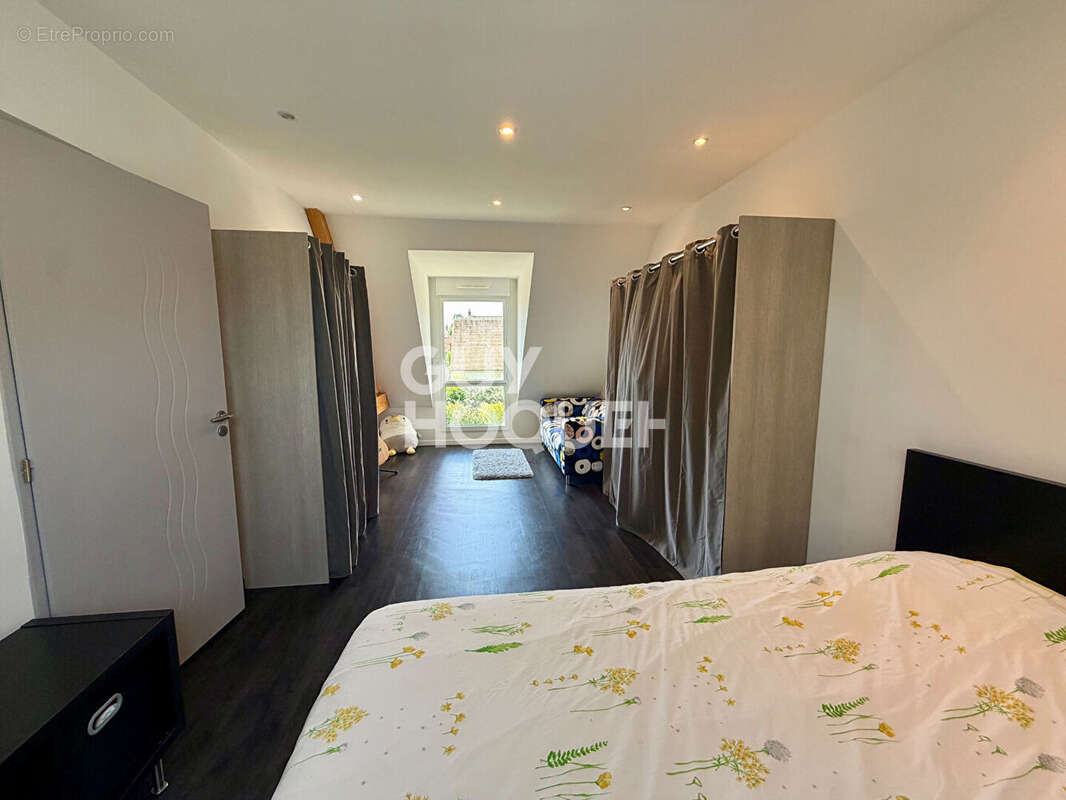 Maison  4 pièce(s)  124 m2 sur une parcelle de 1290 m² - photo 10