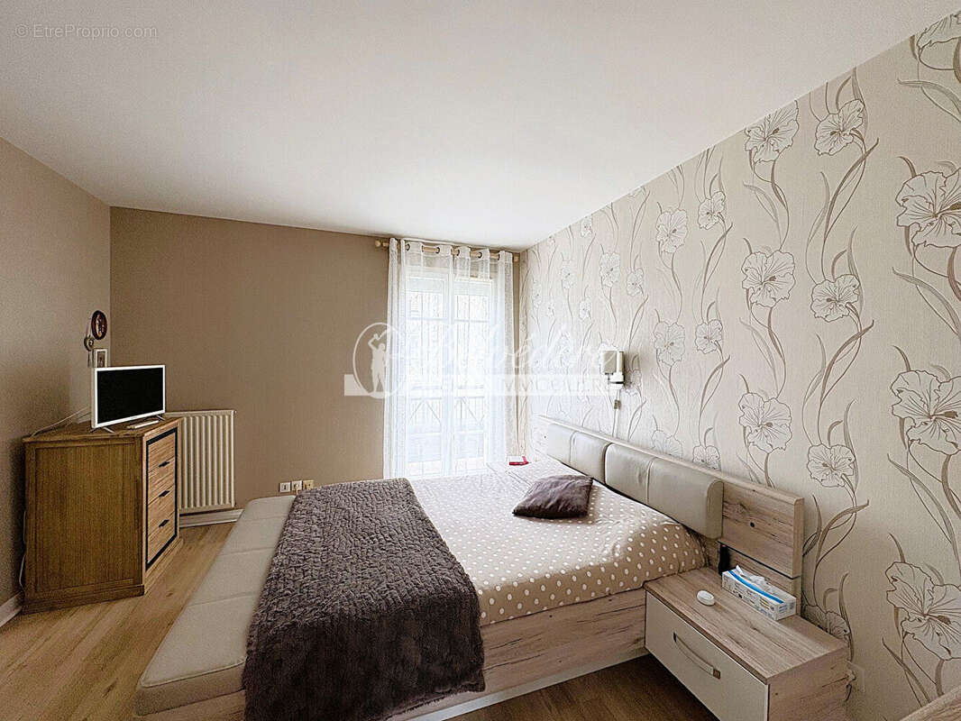 Maison à LE PLESSIS-BOUCHARD