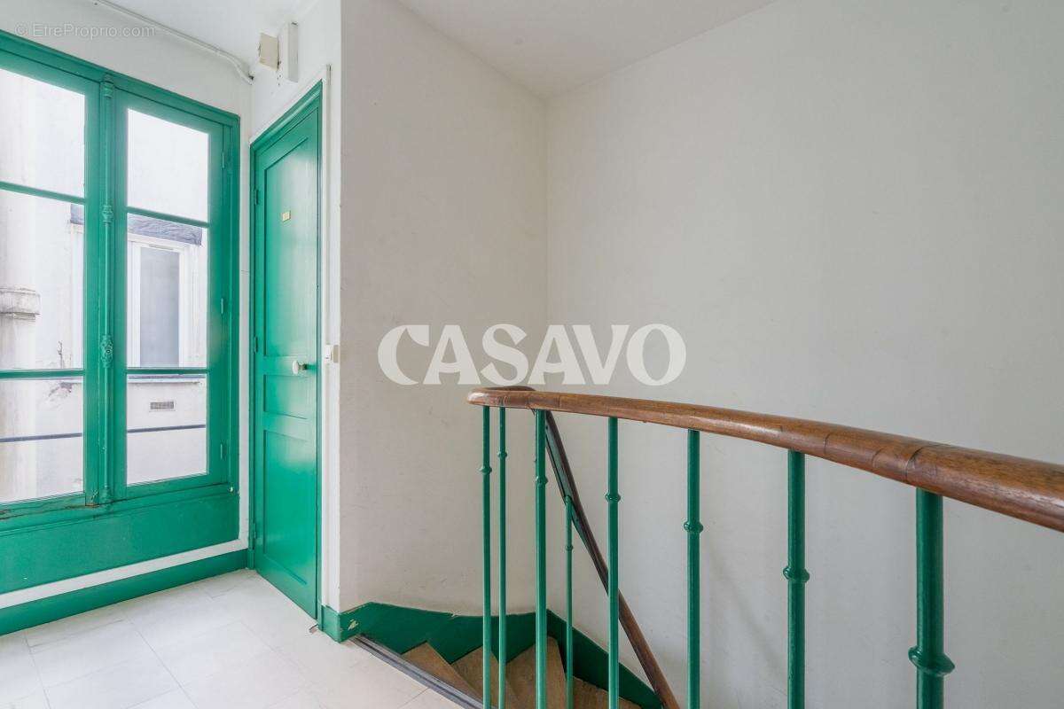 Appartement à PARIS-17E