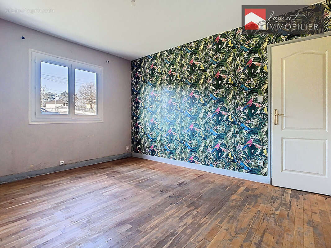 Maison à PONT-DE-VAUX