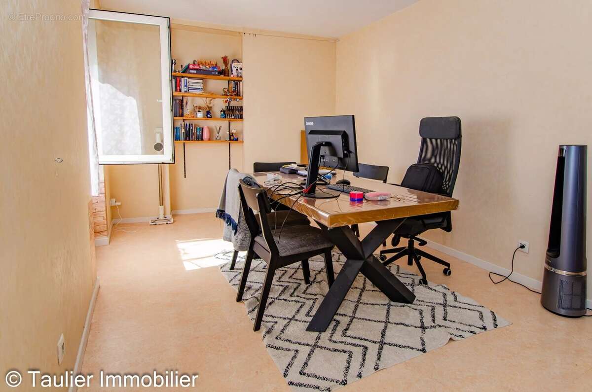 Appartement T2 évolutif en T3 – 64 m² – Balcon – Locataire en place - photo 3