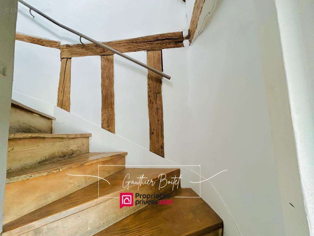 Maison à ROZAY-EN-BRIE