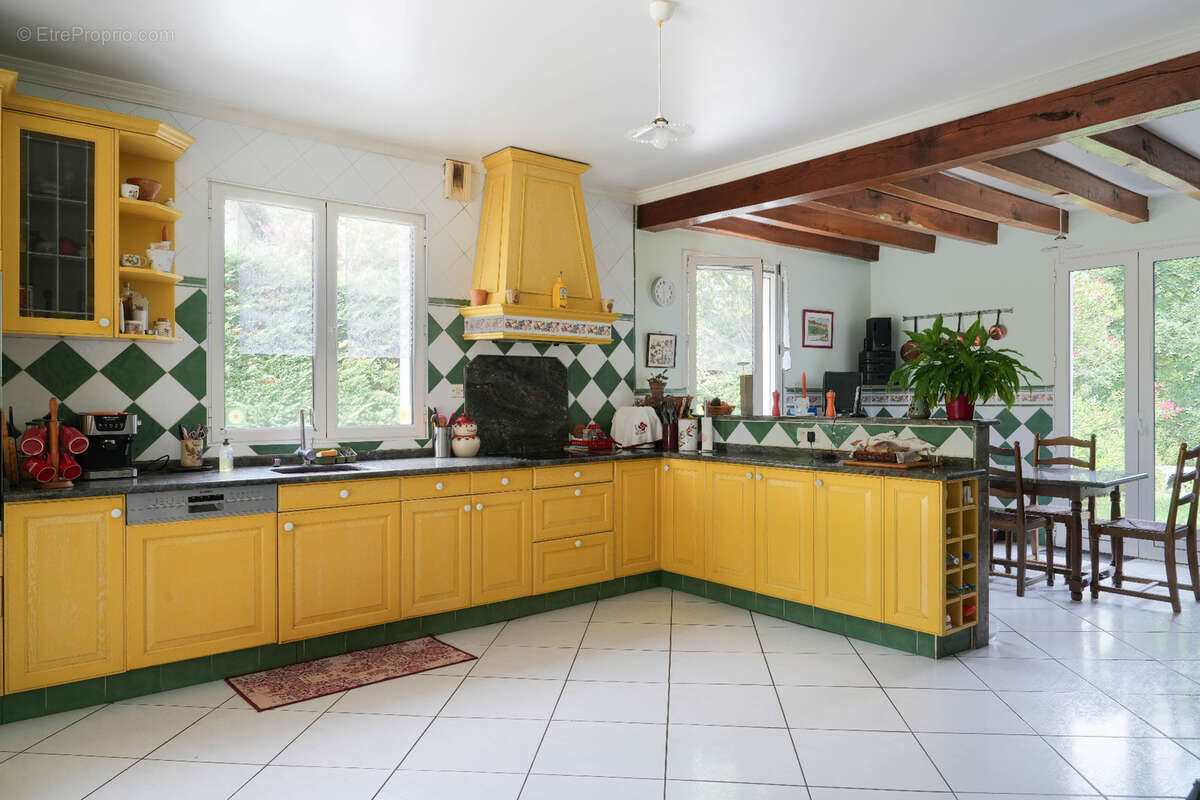 Entre authenticité basque et art de vivre, une propriété familiale d’exception aux portes de Saint-Jean-de-Luz - photo 7