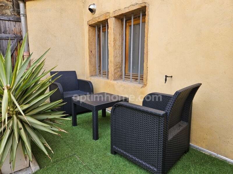 Appartement à FONTAINES-SUR-SAONE