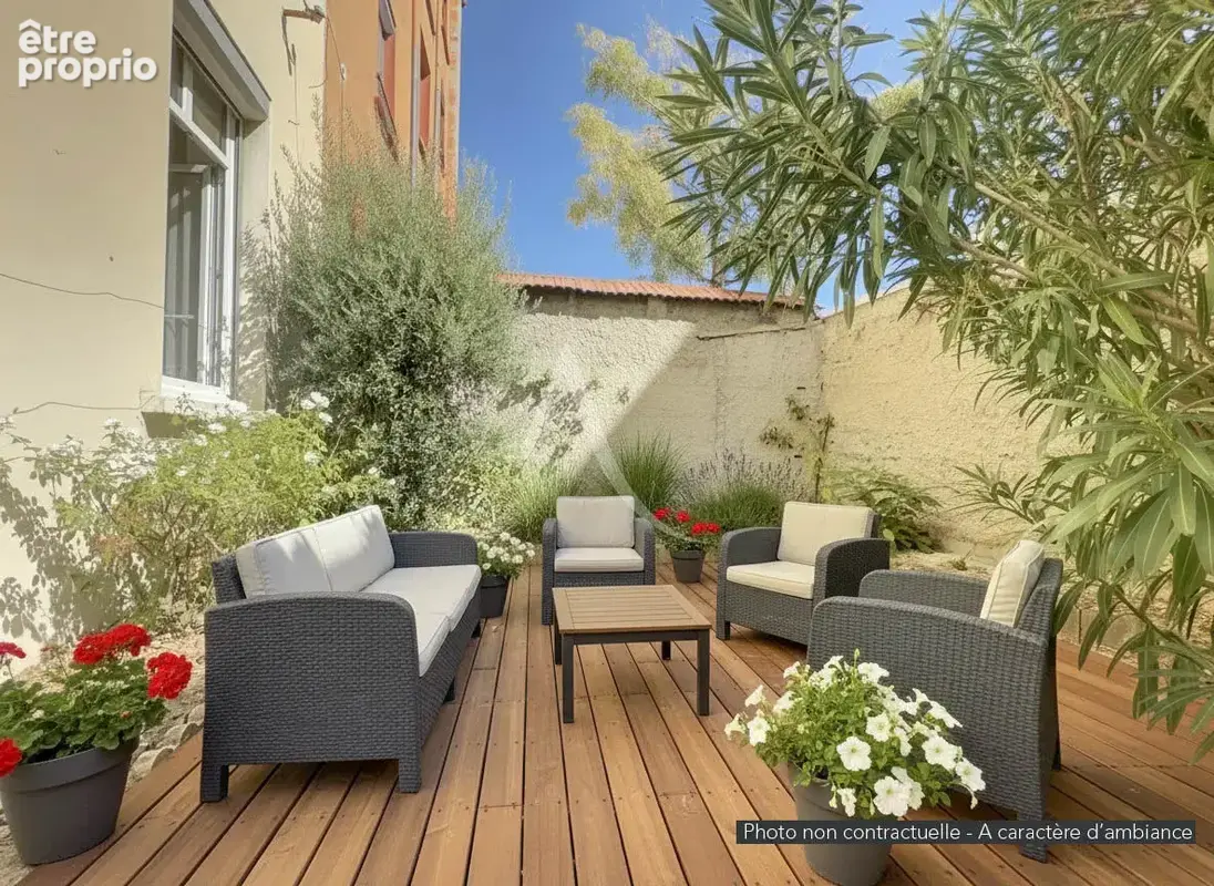 Appartement Lyon  Studio T1bis de 36 m2 avec cour privative de 30m² - photo 9