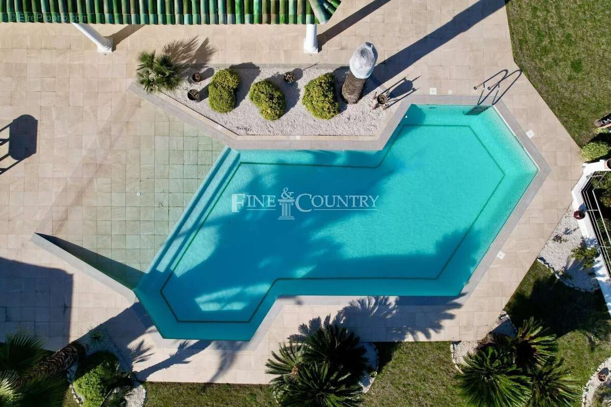 Maison à AURIBEAU-SUR-SIAGNE