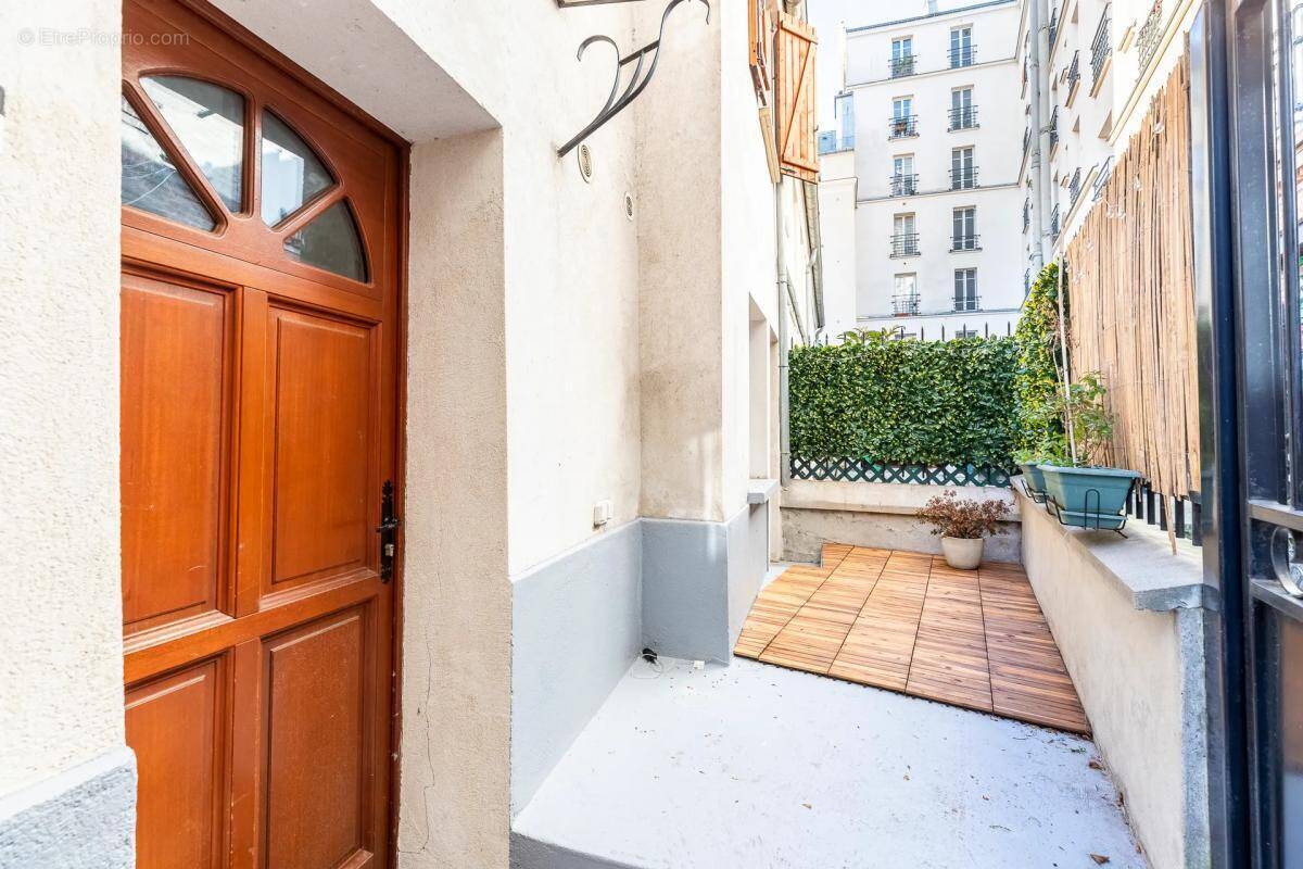 Appartement à PARIS-19E