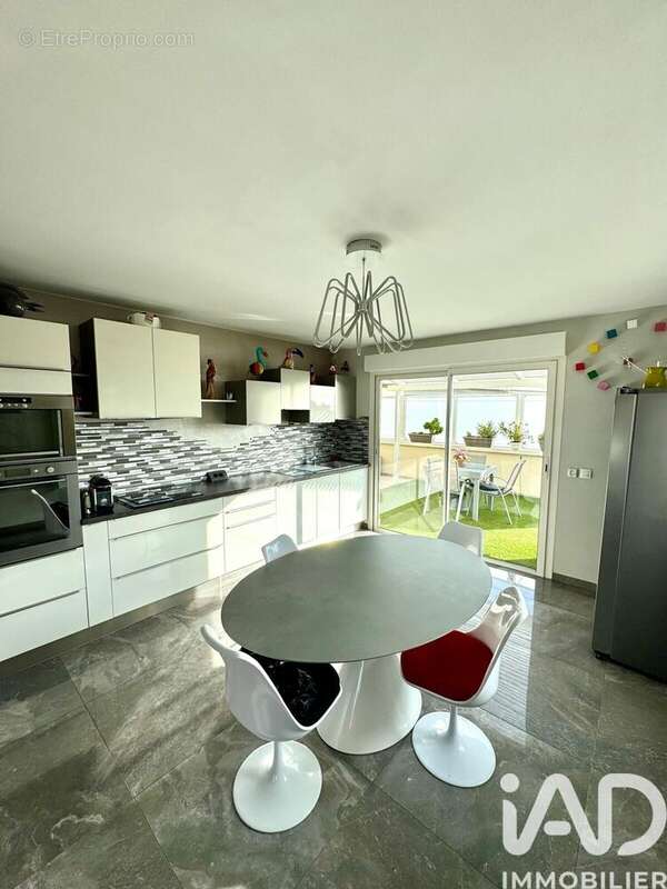 Photo 2 - Appartement à MANDELIEU-LA-NAPOULE