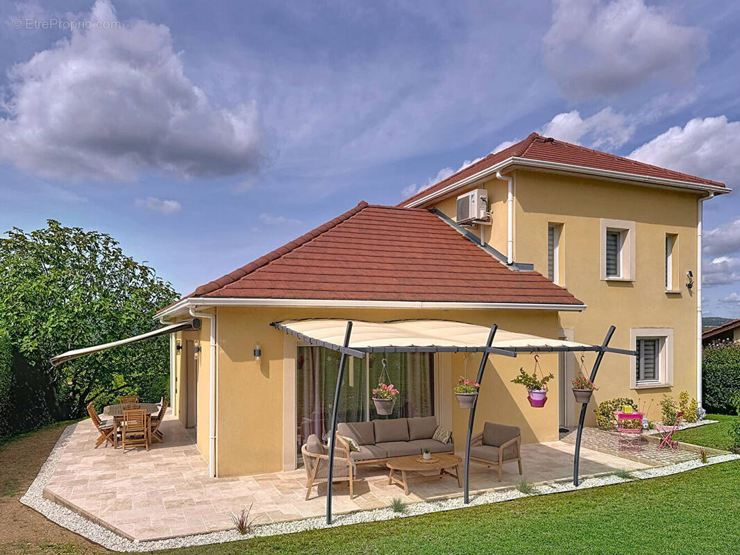 Maison à SAINT-SAVIN