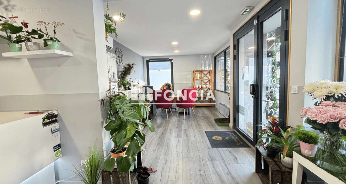 Commerce à MONT-DE-MARSAN