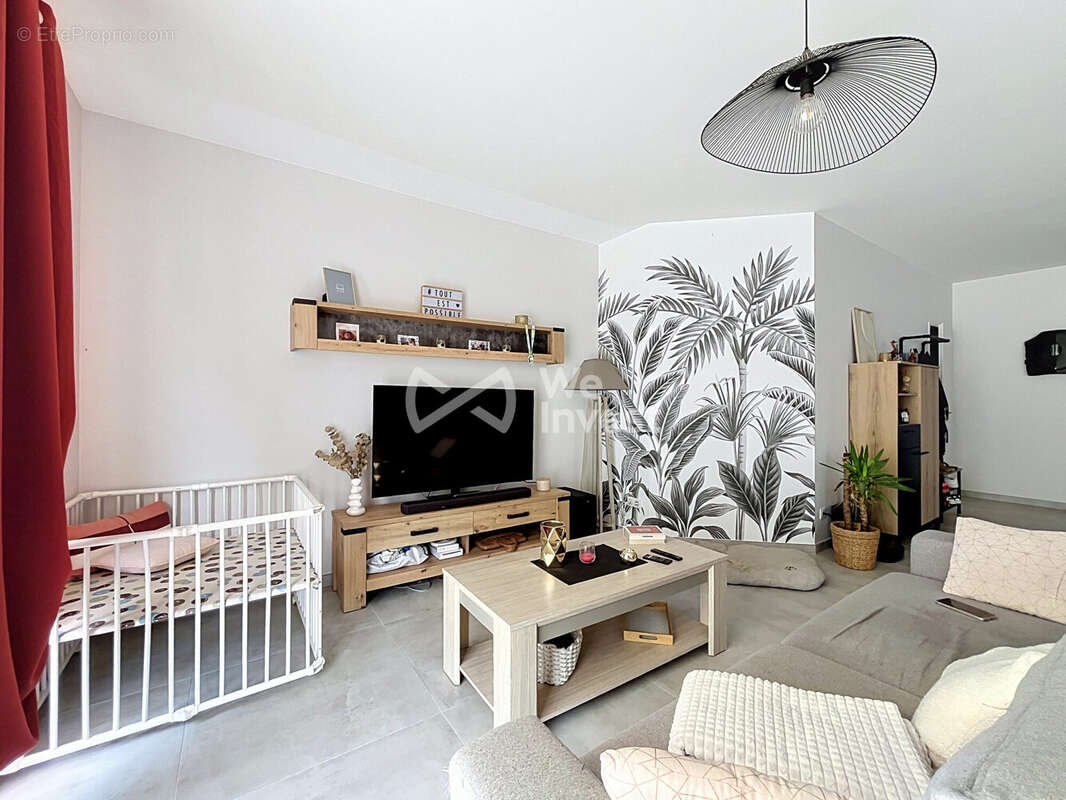 Maison 107 m² à La Creche  - photo 4