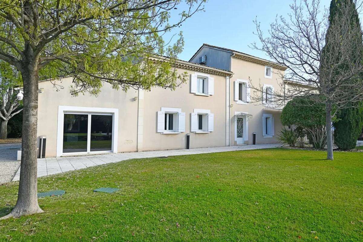 Maison à MONTEUX