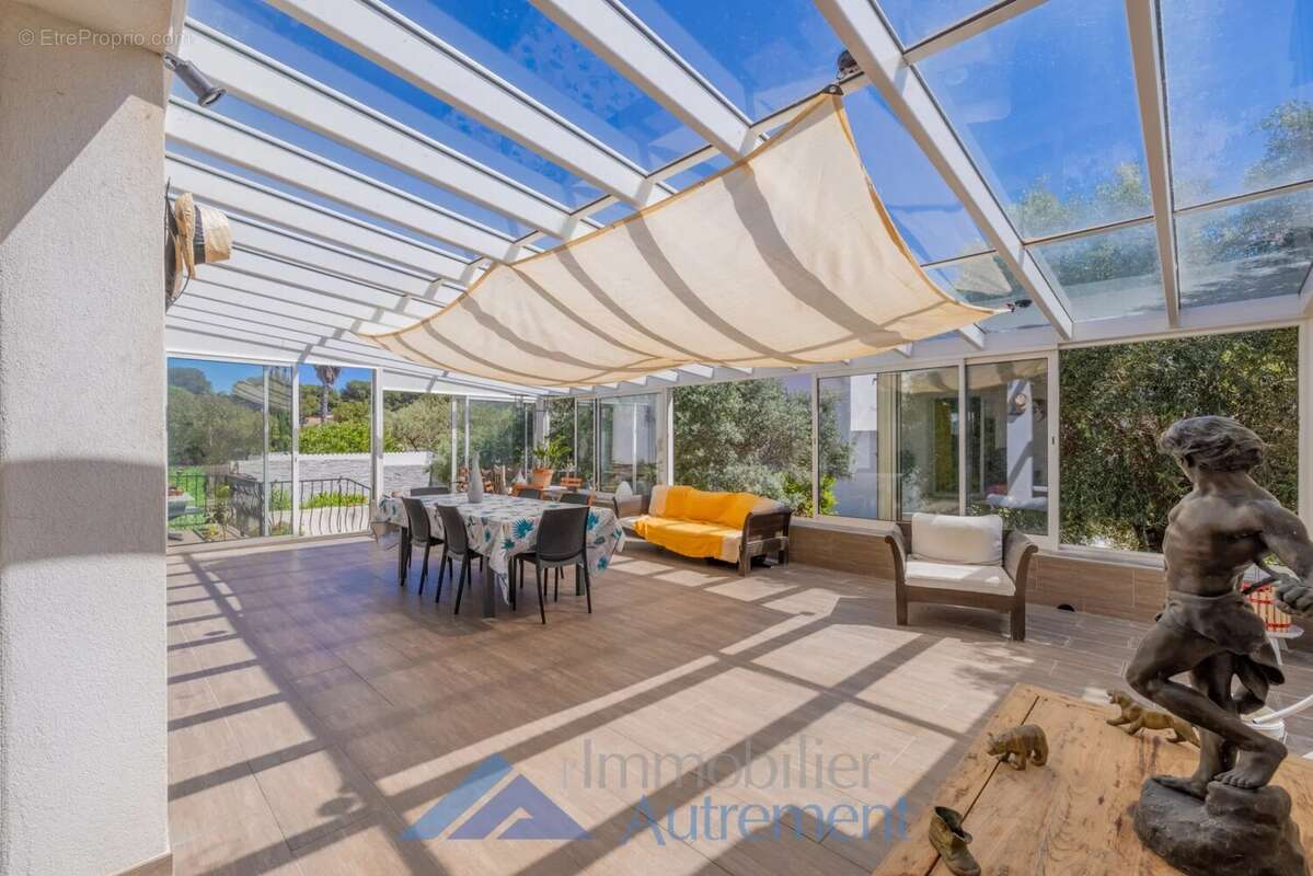 Maison à CARRY-LE-ROUET