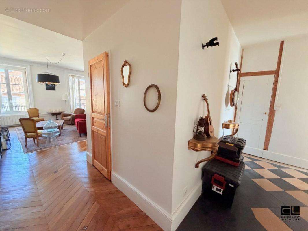 Appartement à LYON-9E