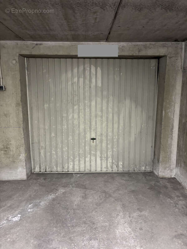 Parking à GRENOBLE