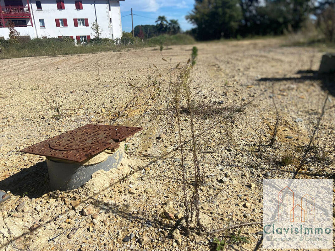 Terrain à ARCANGUES