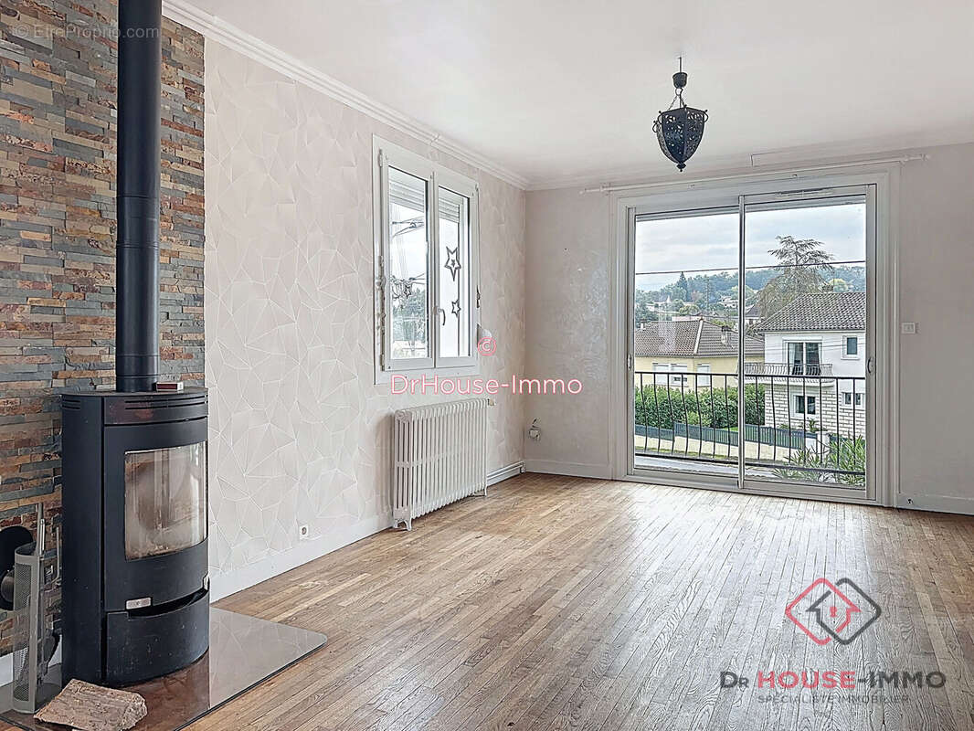 Maison à COULOUNIEIX-CHAMIERS