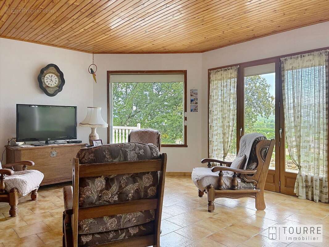 Maison à VALLON-PONT-D&#039;ARC