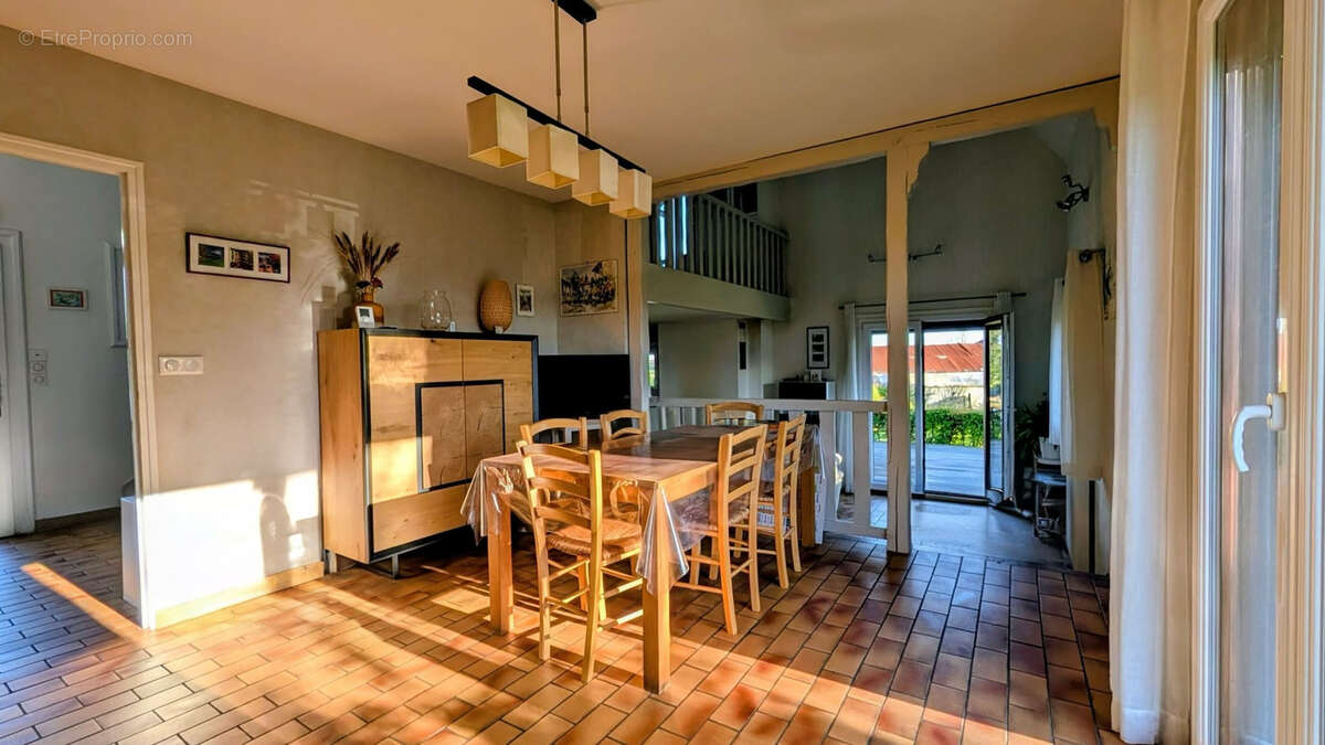 Maison à LA FRENAYE