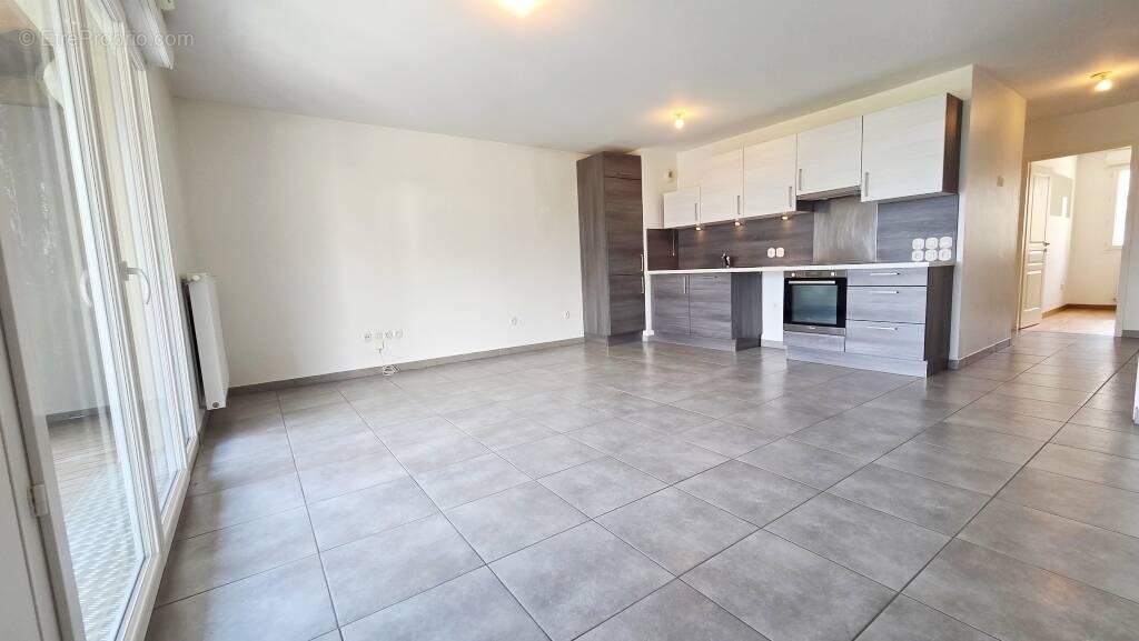 Appartement à SAINT-ISMIER