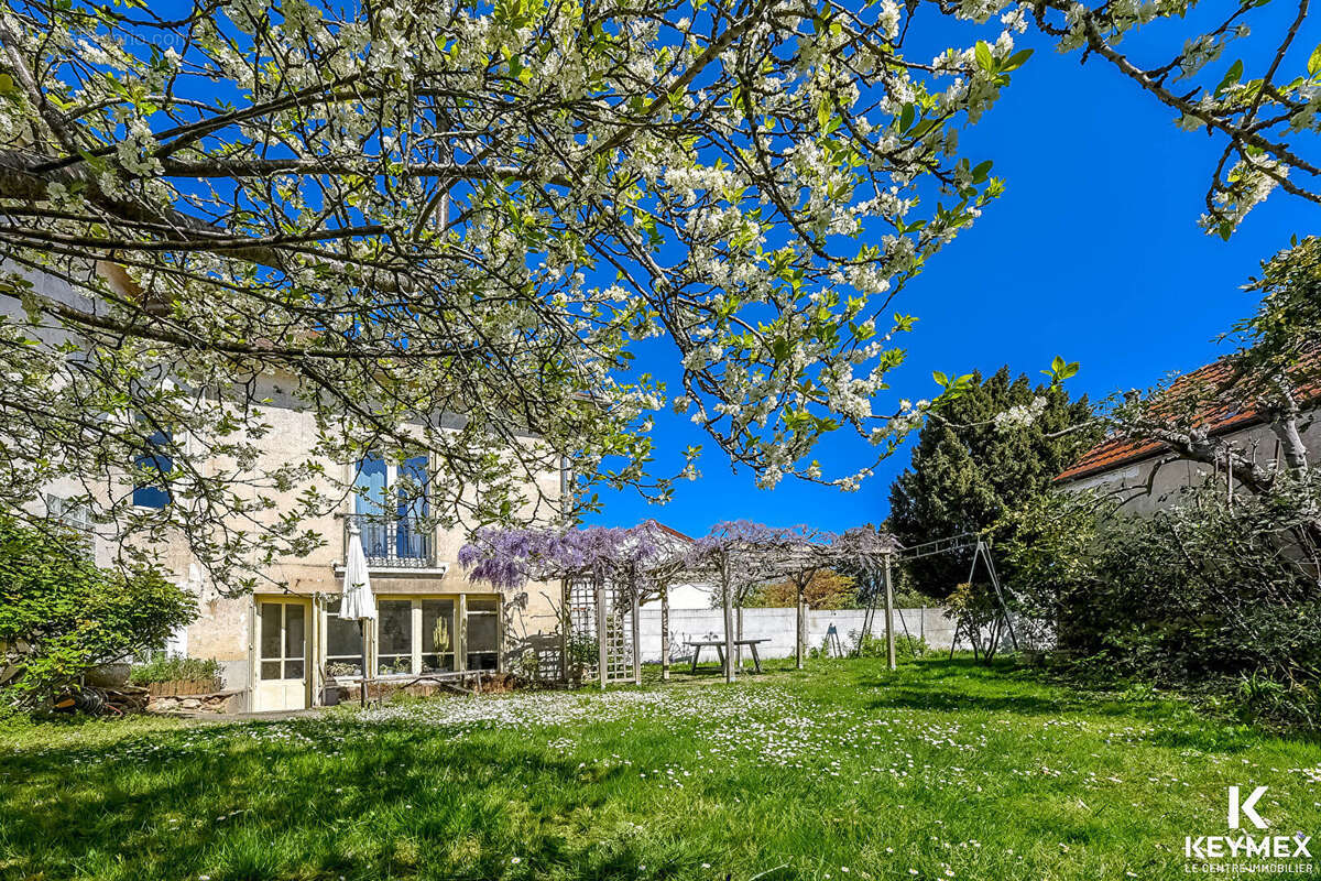 Maison à CORMEILLES-EN-PARISIS
