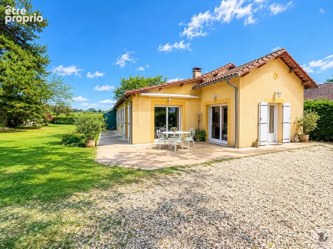 Maison plain-pied - BERGERAC - PECHARMANT - 3 ch - 117m2 hab - photo 1