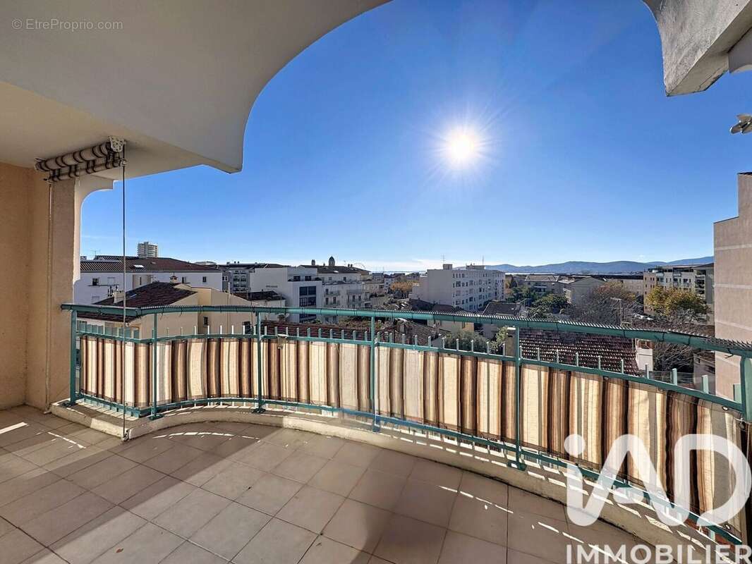 Photo 3 - Appartement à SAINT-RAPHAEL