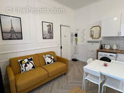 Appartement à AUBERVILLIERS