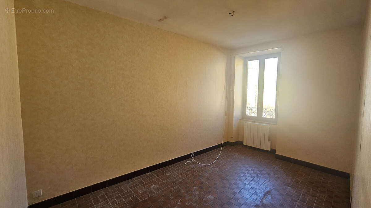 Maison à SAINT-GENIEZ-D&#039;OLT