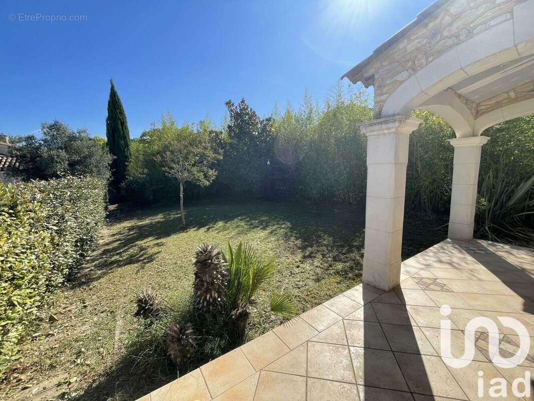 Photo 3 - Maison à SAINT-LAURENT-DES-ARBRES