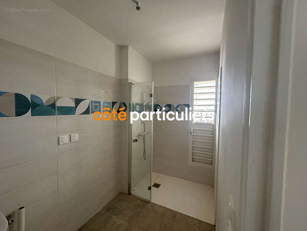Appartement à SAINTE-ANNE