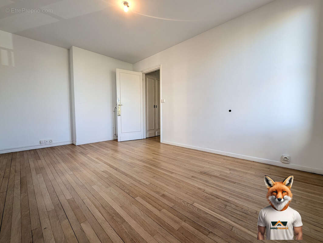 Appartement 97 m² à Sainte-Savine  - photo 9
