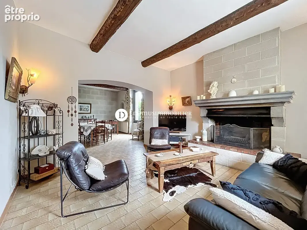 Maison 6 pièces 141 m² à vendre à Althen-Des-Paluds (84210) - photo 3