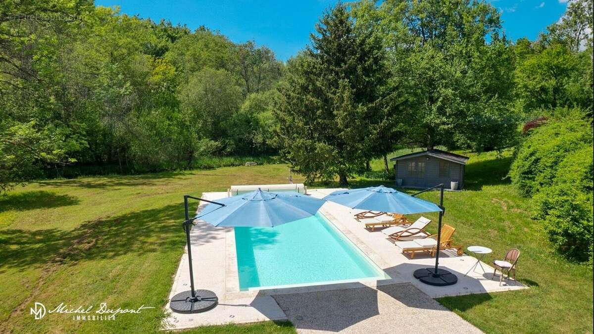 Maison 230 m² à Paunat  - photo 2