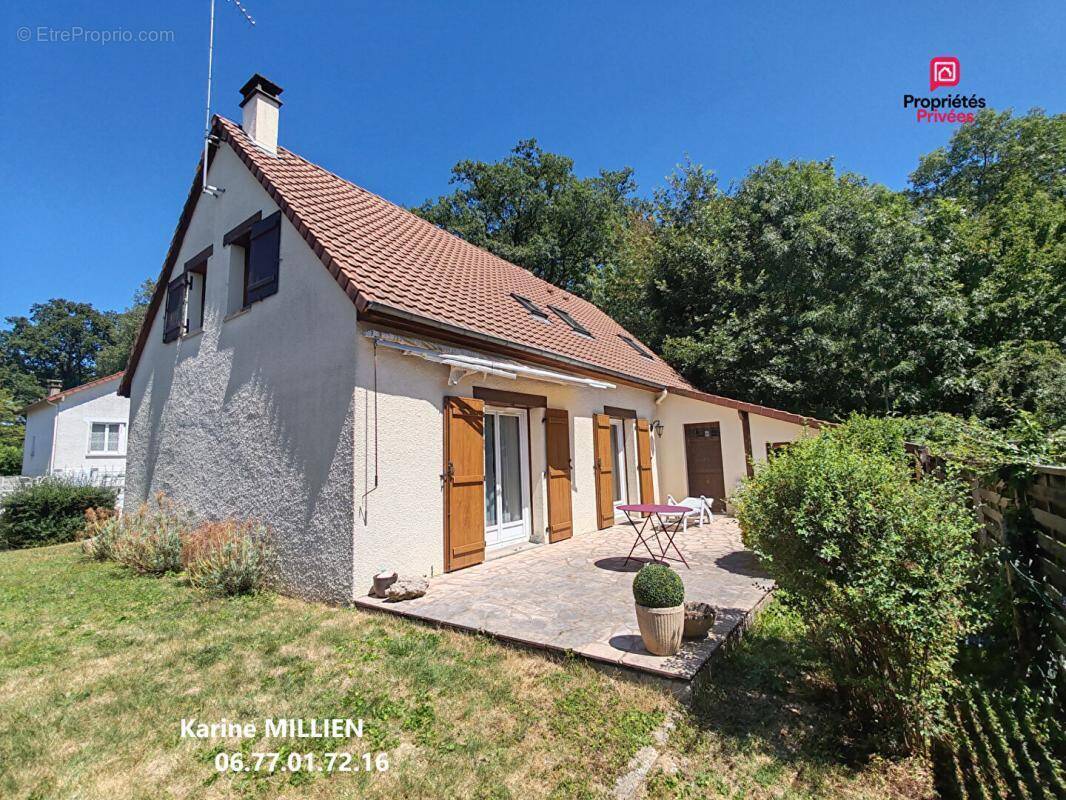 Maison à BOIS-D'ARCY