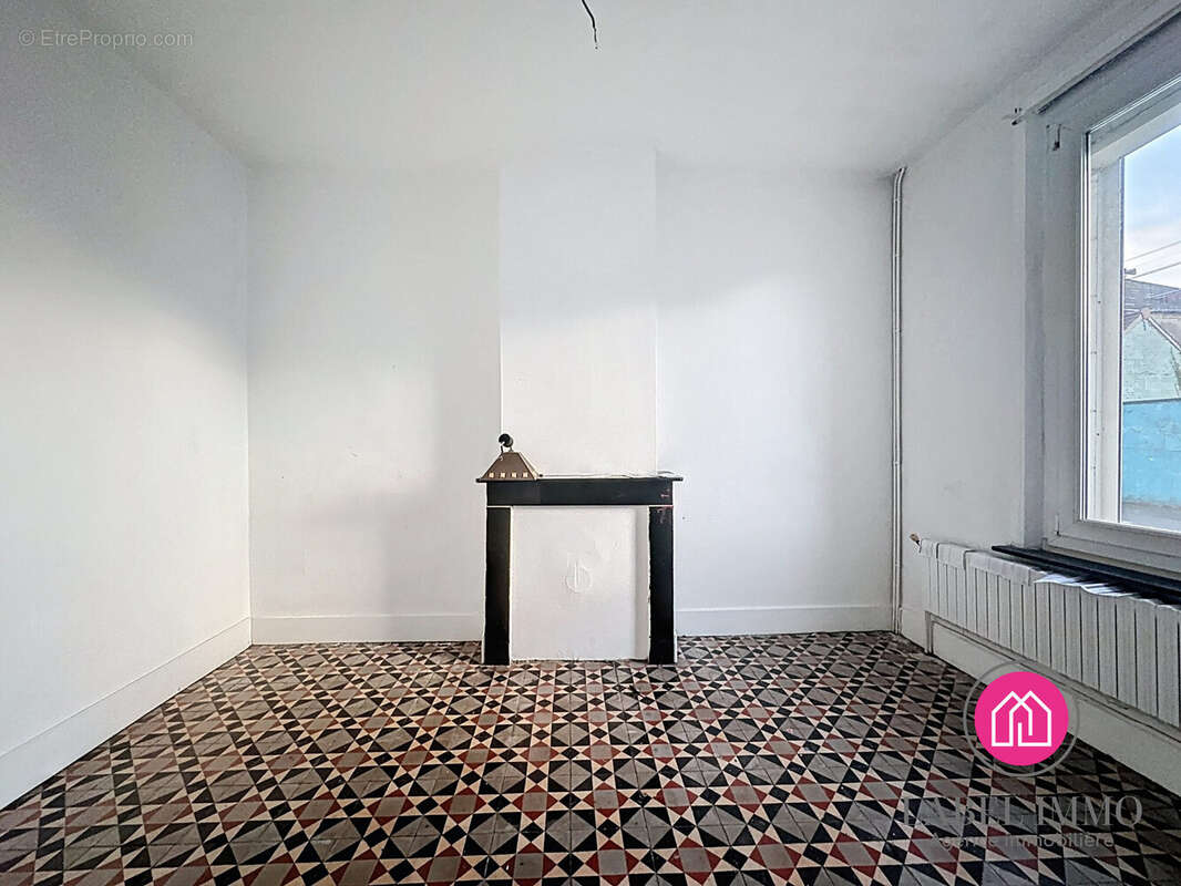 Maison à FRESNES-SUR-ESCAUT