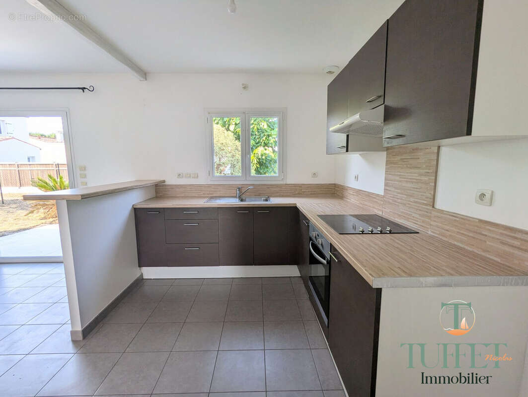 Maison 85 m² à Les Mathes  - photo 4
