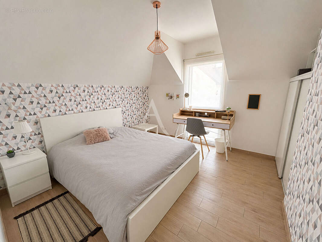 Maison, piscine, garage, 5 chambres de 2011 - photo 13