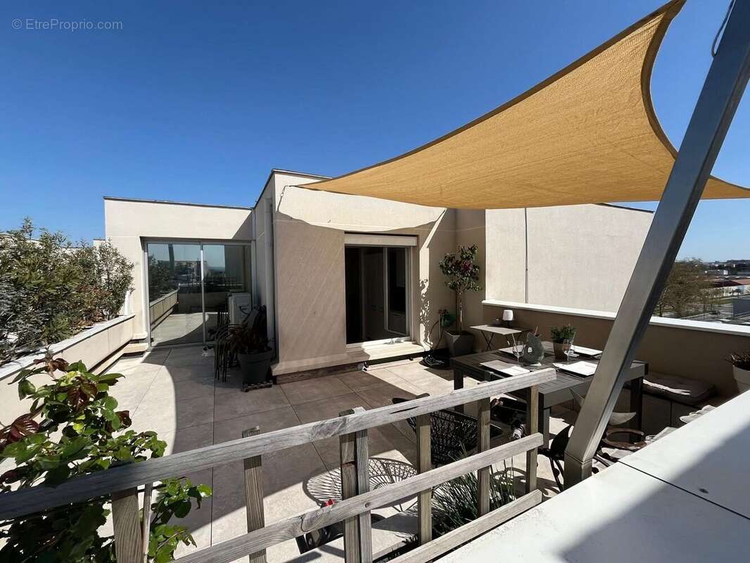 Appartement à LYON-7E