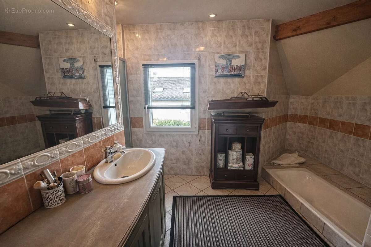 Maison à AIX-LES-BAINS