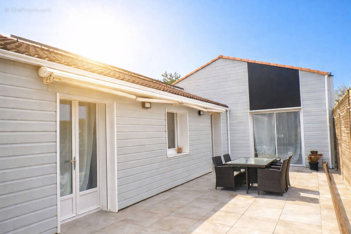 Maison à SAINT-MICHEL-CHEF-CHEF