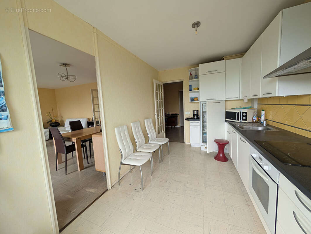 Appartement à LYON-5E