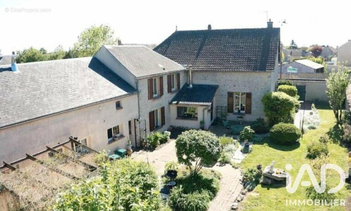 Photo 1 - Maison à YMONVILLE