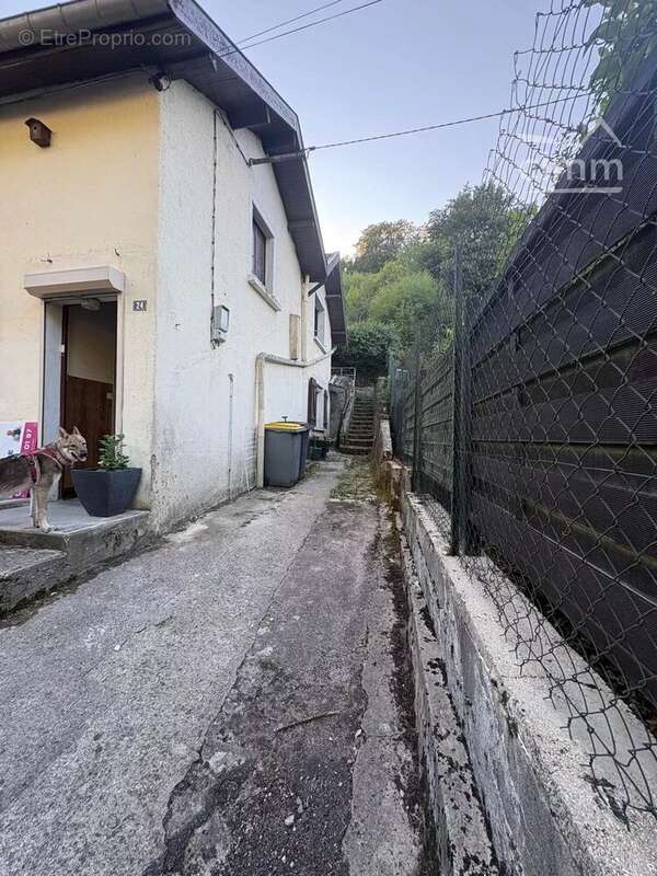 À VENDRE : Maison indépendante de 88 m² - photo 3