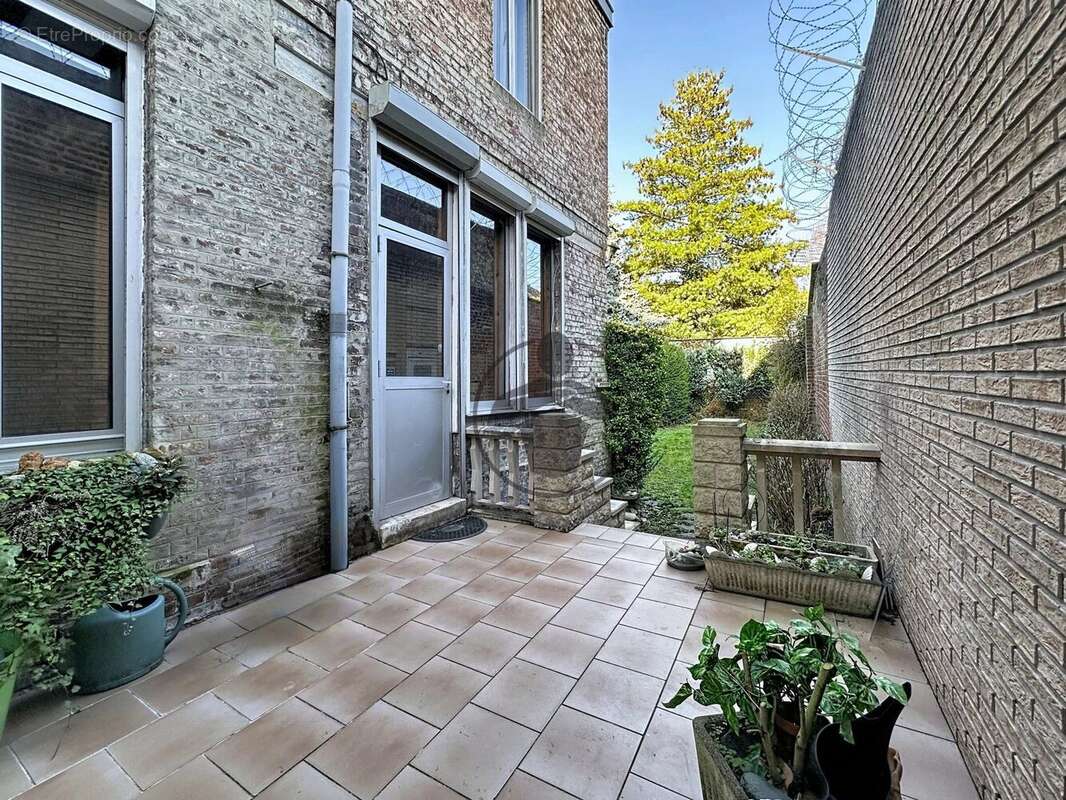 Maison à SAINT-QUENTIN