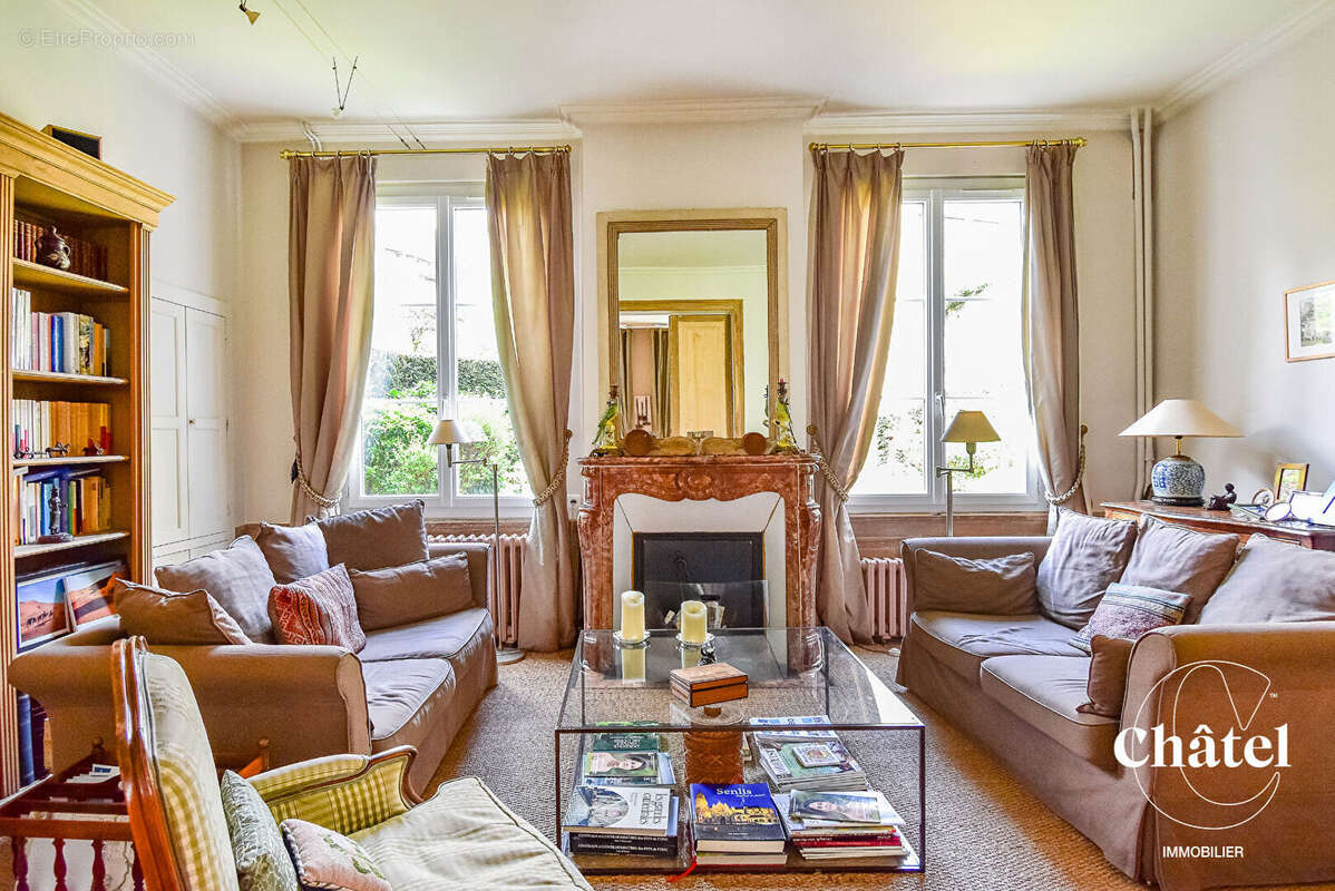 Maison à SENLIS