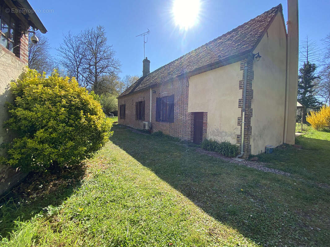 Maison à CHARNY